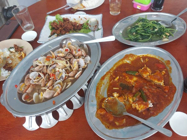 Assam Fish, Steamed Lala At Kedai Makanan Seafood Kampung Sekinchan