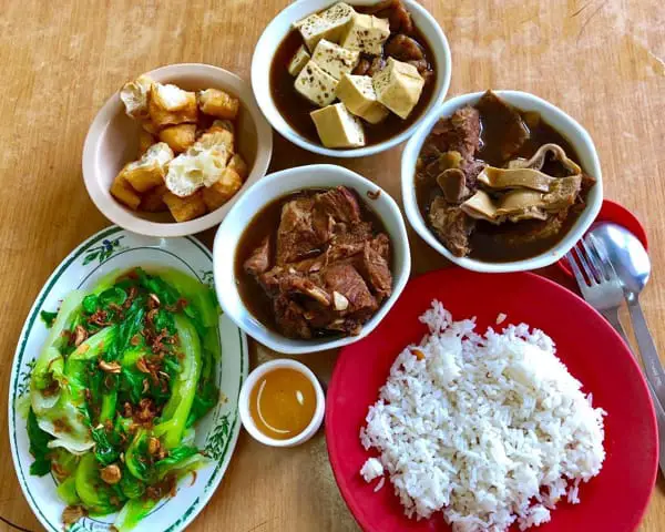 Bak Kut Teh And Side Dishes At Restoran Kee Heong, Klang