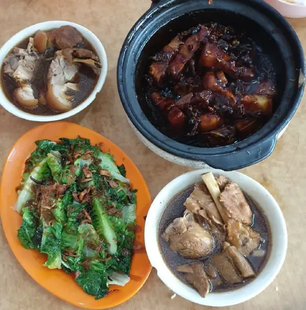 Bak Kut Teh Meal At Restoran Yik Heong, Klang