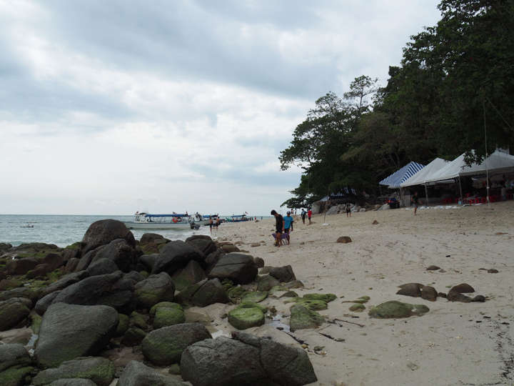 Beach (low tide) at one of the bigger islands at Pulau Sembilan