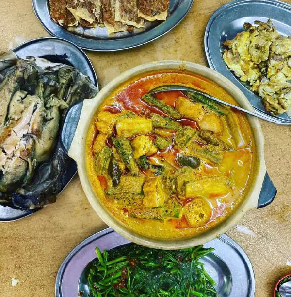 Big Bowl Of Fish Head Curry At Ah Lye Curry Fish Head, Subang Jaya