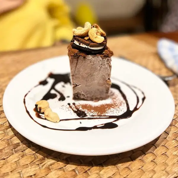 Chocolate Mud Pie At Huck's Cafe, Bangsar