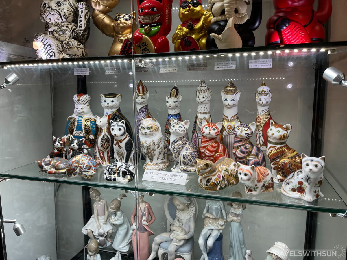 Collectibles At Meowseum Museum Of Cat Art & Craft