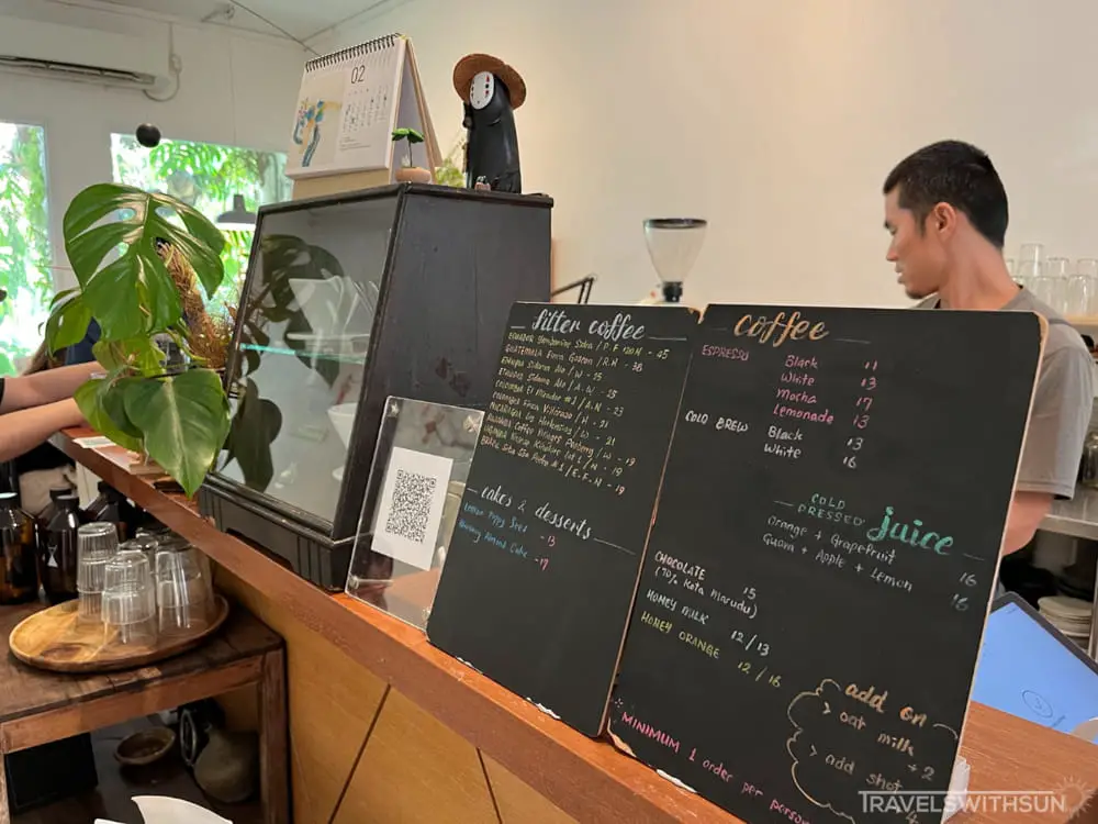 Counter And Menu At Lunabarcoffee In George Town
