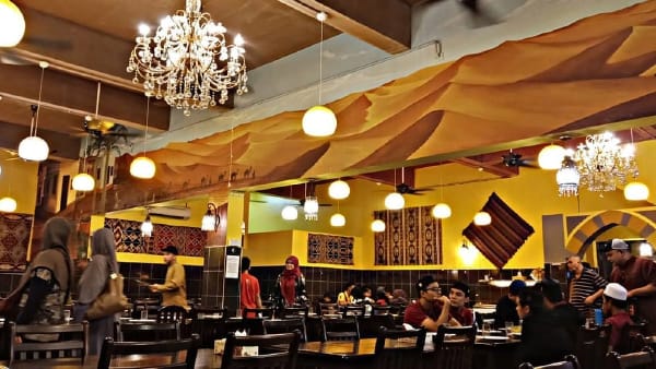 Dining Ambiance At Restoran Aroma Hijrah At Shah Alam