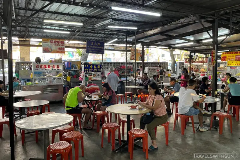Dining Environment At Lee Huat Cafe In Penang