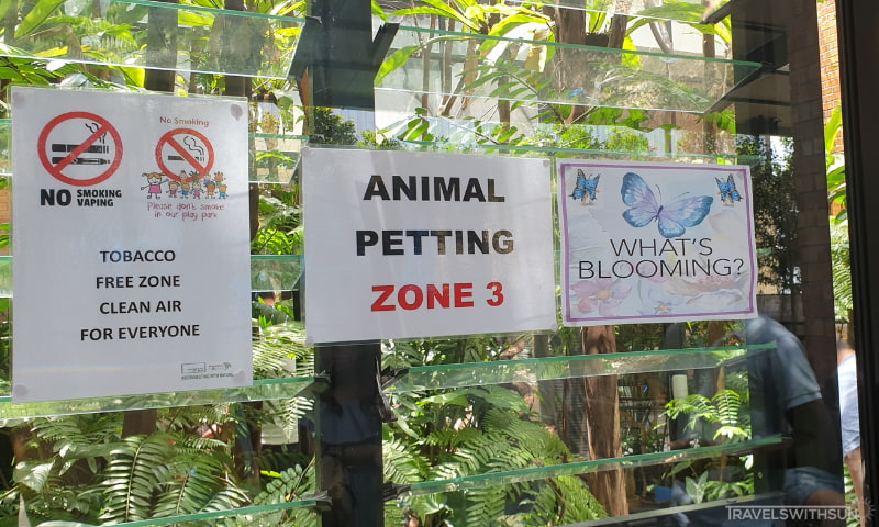 Division Between The Cafe And Mini Zoo At Luck Bros Kota Damansara