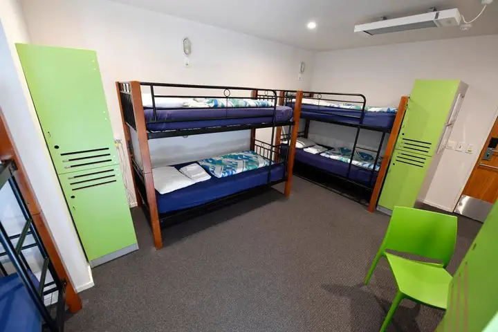 Dormitory beds in YHA Wellington Hostel - more accommodation options for Wellington New Zealand on www.travelswithsun.com