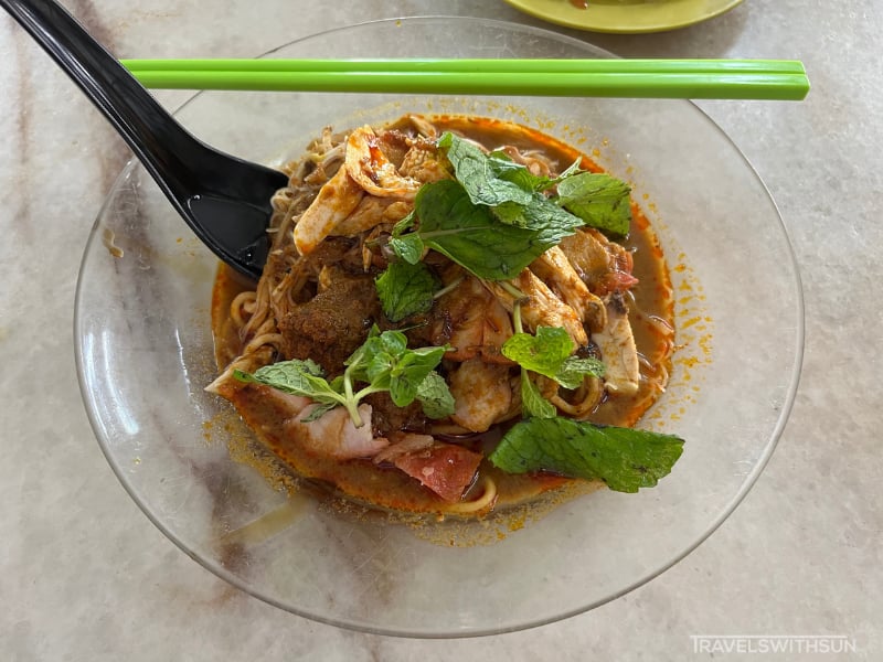 Dry Curry Mee At Kedai Kopi Keng Nam