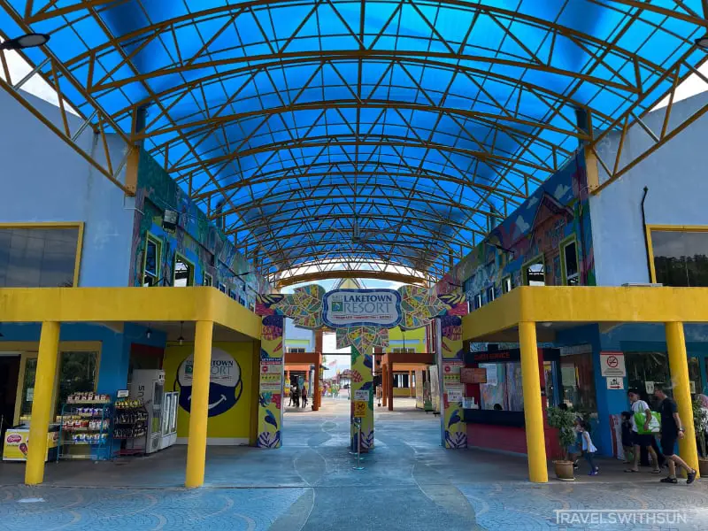 Entrance To Bukit Merah Laketown Resort And Waterpark