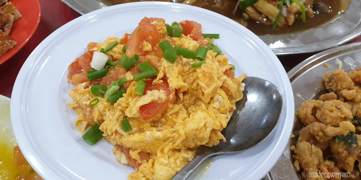Fried Egg with Tomato At Sek Yuen Restaurant In KL