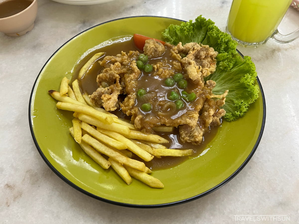 Hainanese Chicken Chop At Restoran Yat Sun In Taiping