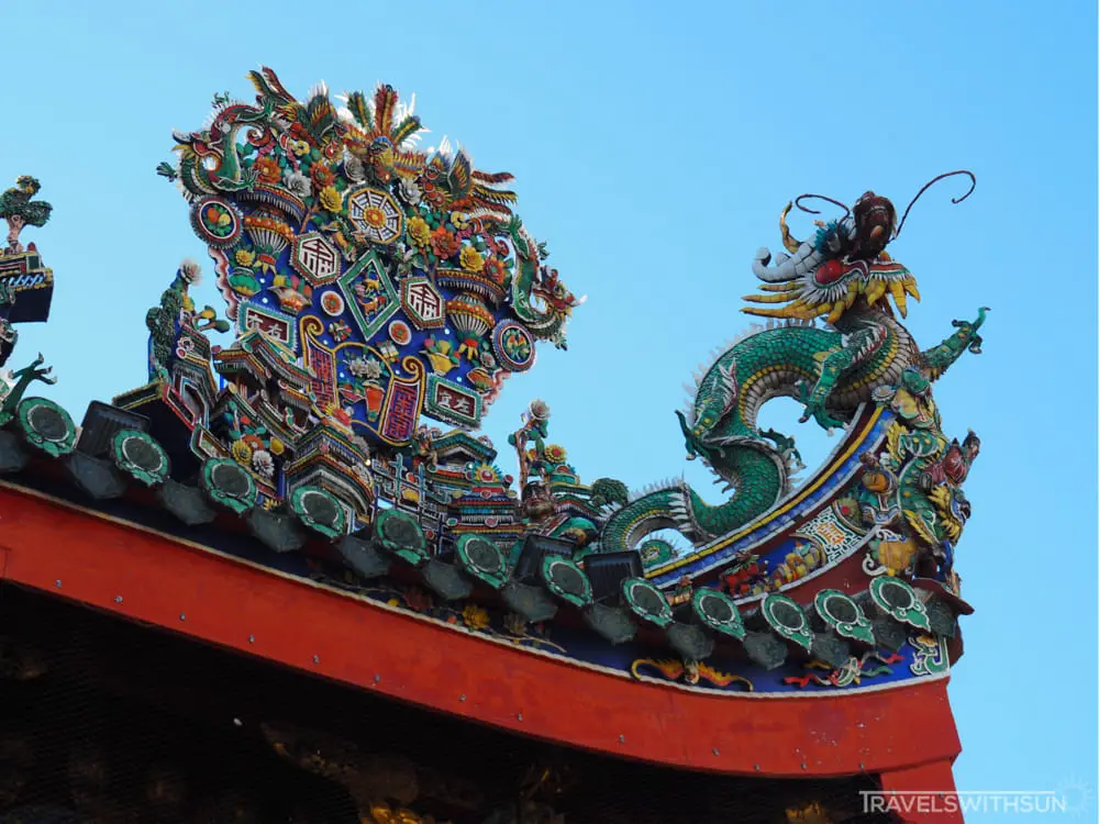 Intricate Carvings On The Roof Of Khoo Kongsi Temple