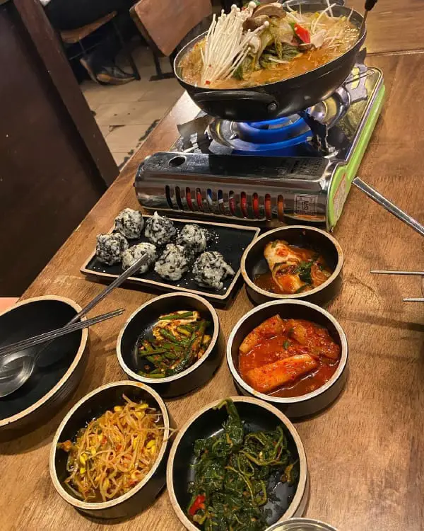 Korean Hotpot At Goheung Restaurant, Mont Kiara