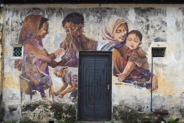 Malaysian Tribute To Mother's Day In Mural Arts Lane
