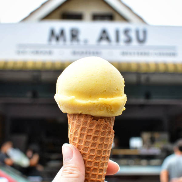 Mango Ice Cream At MR. AISU Ice Cream Café