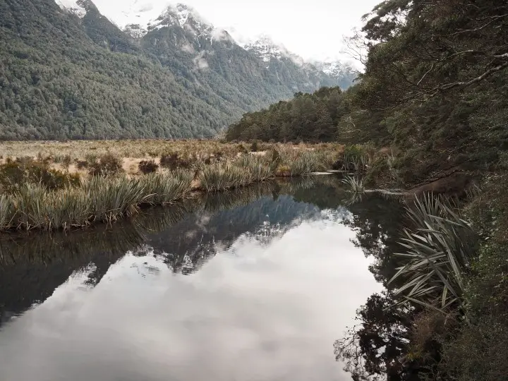 Mirror lakes - One of the highlights in our 1 month self-drive trip around New Zealand during winter. More on www.travelswithsun.com