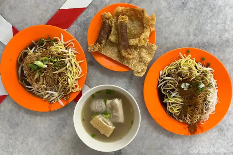 Noodles And Yong Tau Fu At Let's Rock Restaurant In Ipoh