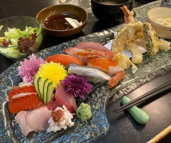 Sashimi Platter Presentation At Restoran Sushi Kappo Miyasaka