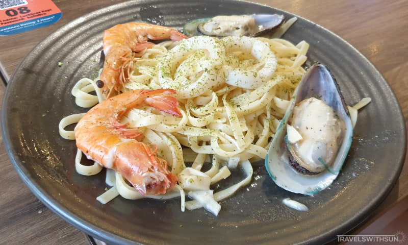 Seafood Aglio Olio At Luck Bros Kopi In Kota Damansara
