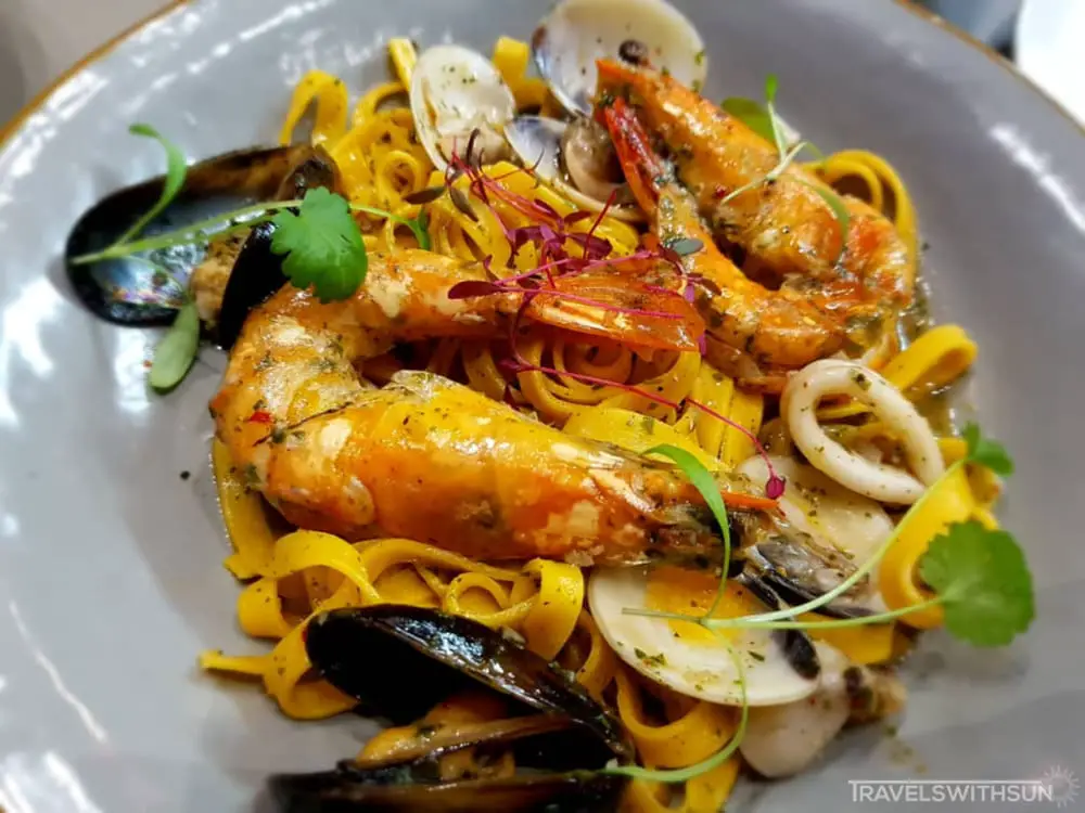 Seafood Aglio Olio At StapleDough In Megah Rise, Petaling Jaya