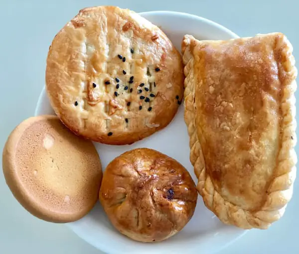 Siew Pau, Kaya Puff And Other Pastries By Siew Pow Master