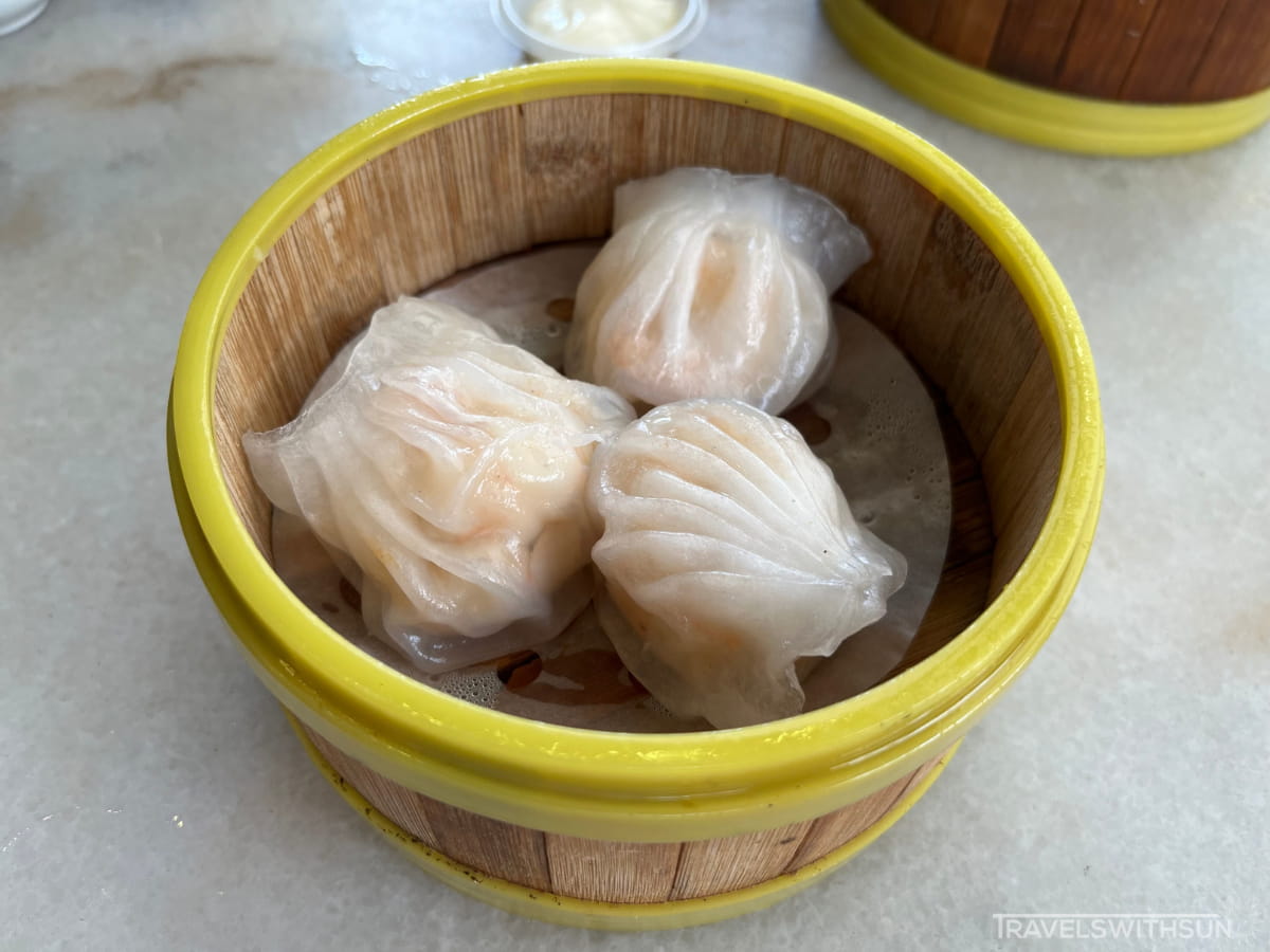 Sizeable Prawn Dumplings At Fu Er Dai Dim Sum Restaurant In Penang