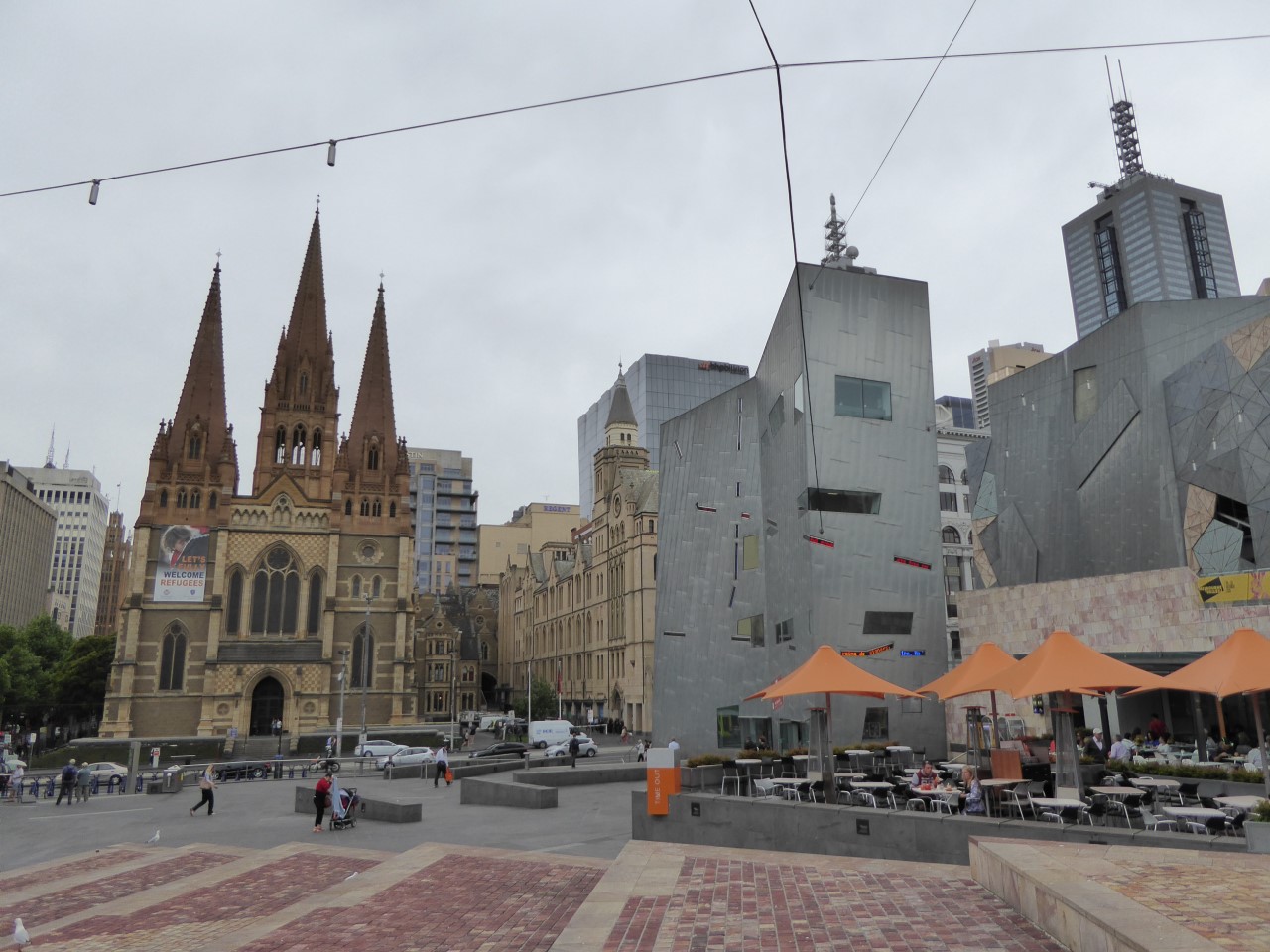 St Patricks Cathedral and Federation Square (Melbourne)