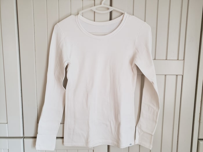 Uniqlo HEATTECH Ultra Warm Shirt For Women In White