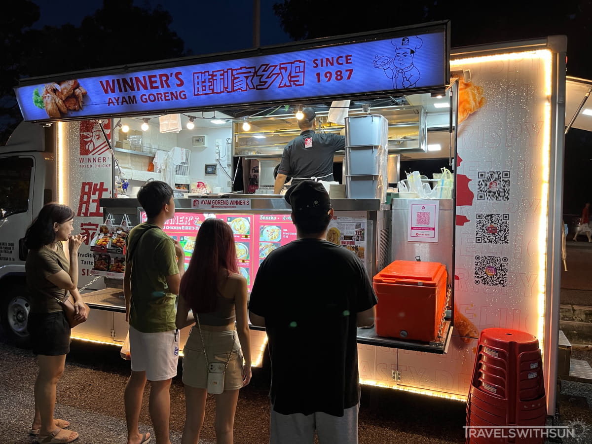 Winner's Fried Chicken Stall At Ipoh Waterfront City Night Market