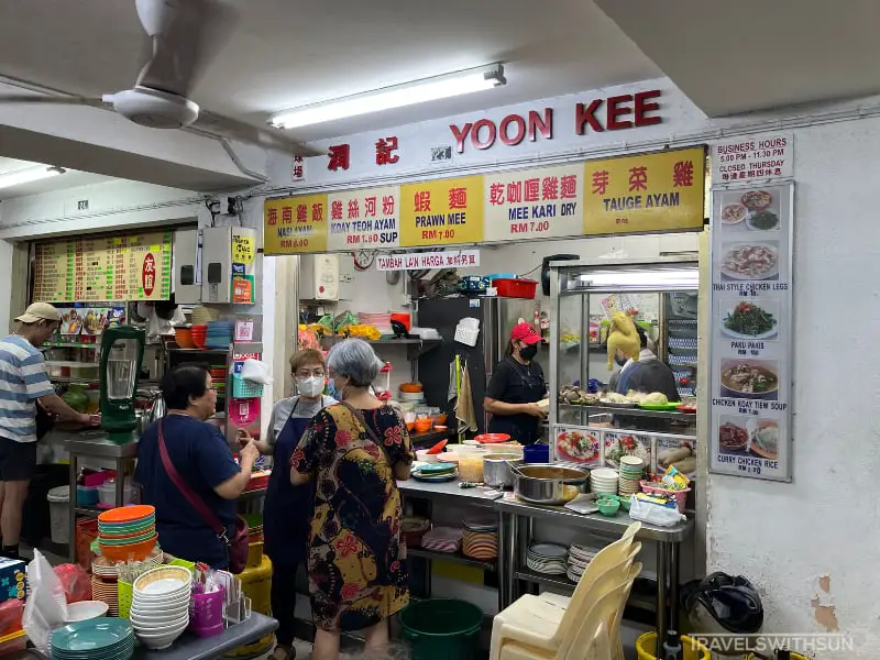 Yoon Kee - Popular Chicken Rice Stall At Night (Ipoh Stadium Food Court)